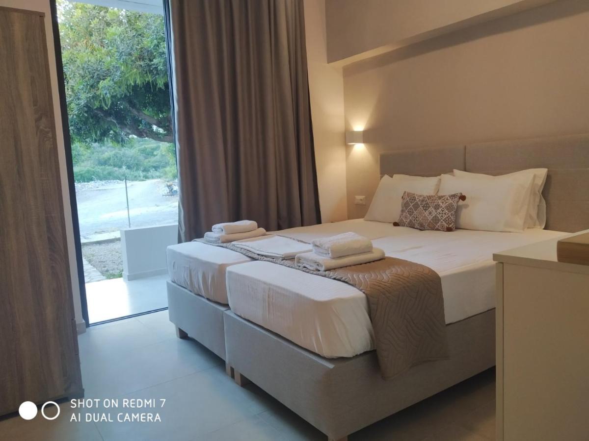 Galini Apartment'S-Suites Skaloti Eksteriør billede